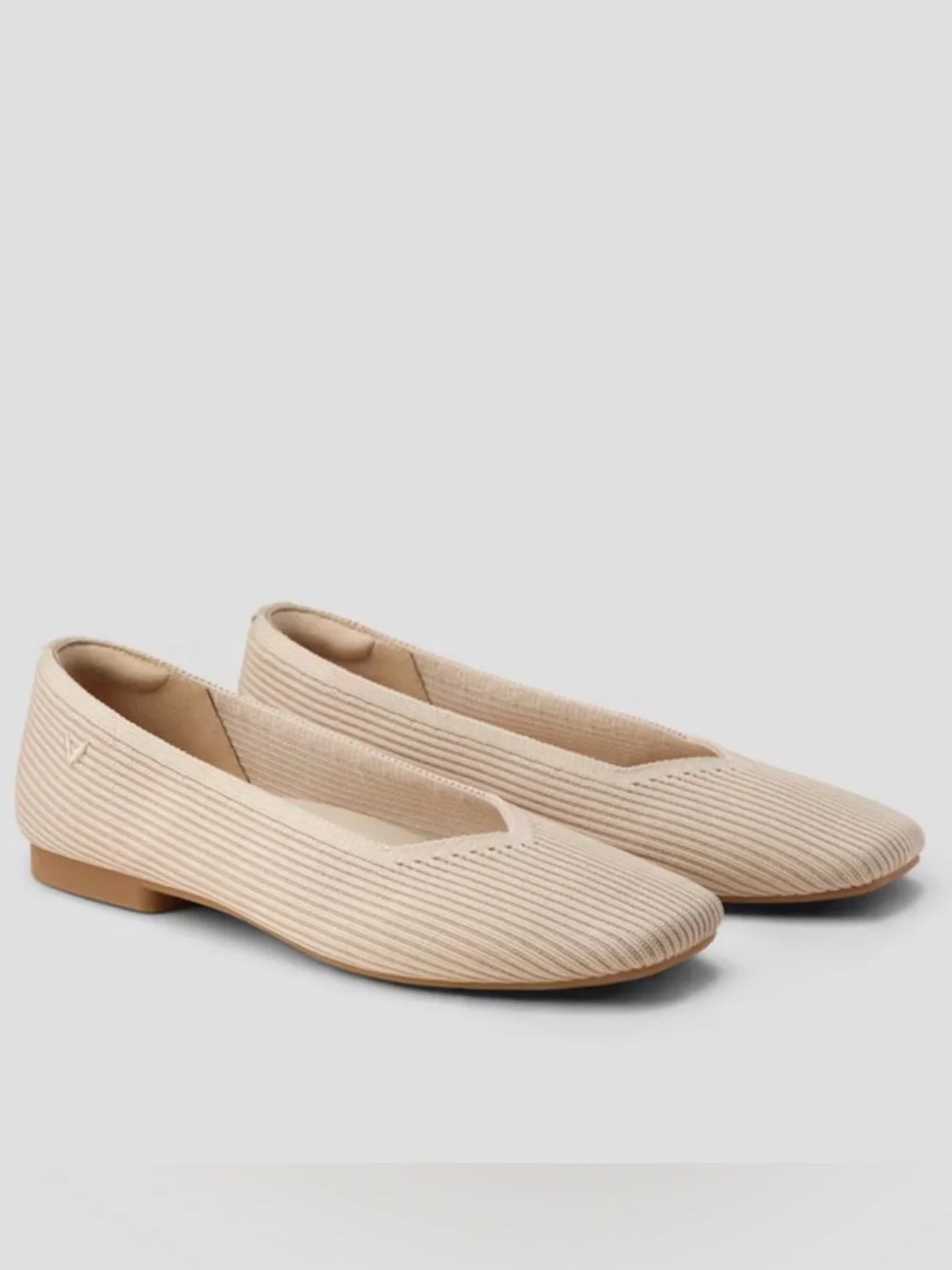 VIVAIA Square-Toe V-Cut Flats (Margot™ 2.0) Size 39 EU (8 US) - Picture 3 of 9
